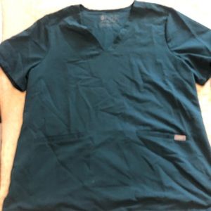 Figs scrub top Careibean Blue